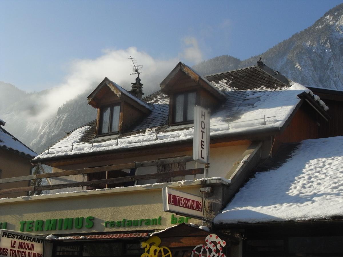 Hotel Le Terminus Le Bourg-d'Oisans Exterior photo